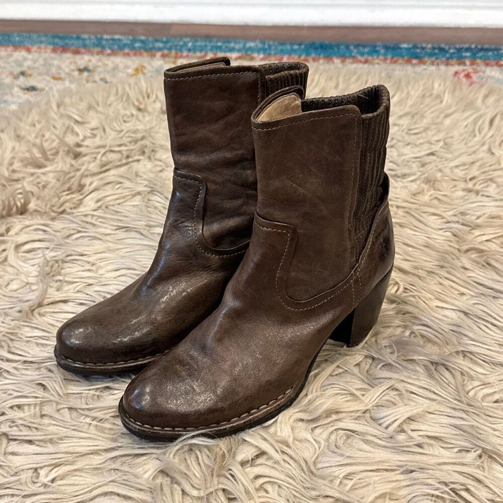 Frye Lucinda scrunch short boots size 6.5 - Picture 2 of 8